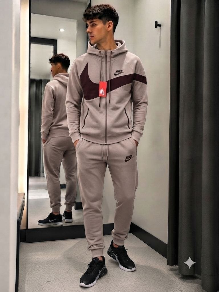 Спортивний костюм Nike